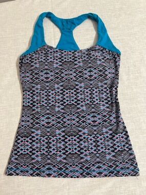 🌞 Green Apple Eco Active Lifestyle work out top. Stylist athletic wear women S